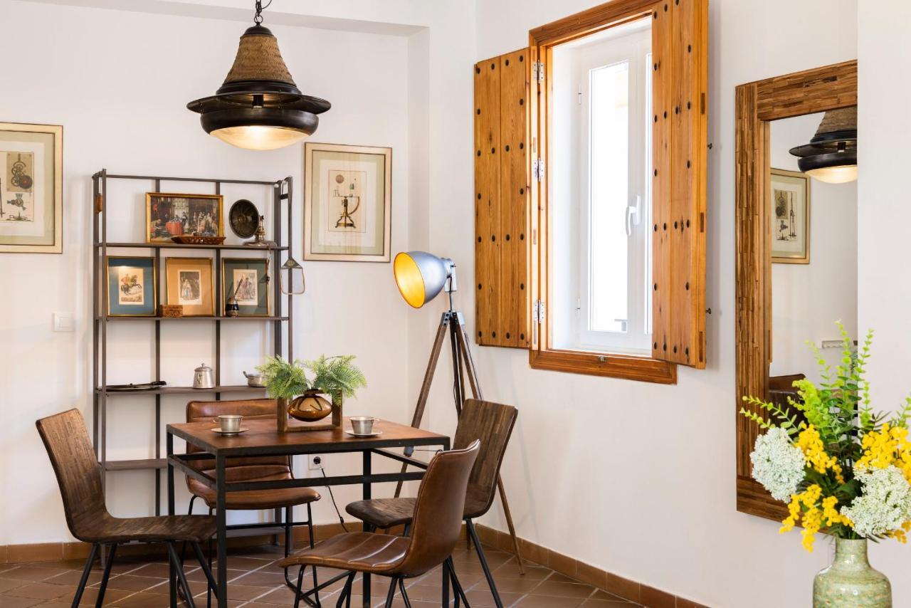 Lepanto Atico, Un Oasis En El Centro De Appartement